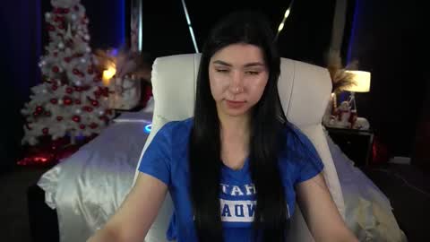 Emy online show from 12-22-25, 07:27