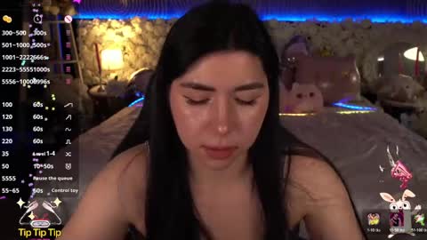 Emy online show from 04-27-26, 06:22