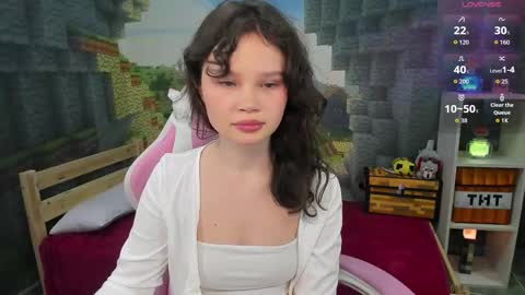 Snapshot of emilychaves chatting on 12-05-25, 05:53 Emilyhaves online show from 12-05-25, 05:53