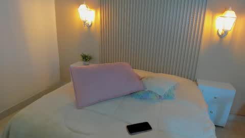 EMILY online show from 11-16-25, 04:56