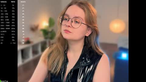 Emily  online show from 01-19-26, 12:20