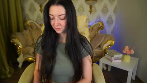 Emily online show from 02-09-25, 05:43