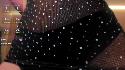 Snapshot of emilyjohnsonx chatting on 10-24-25, 06:21 Emily online show from 10-24-25, 06:21