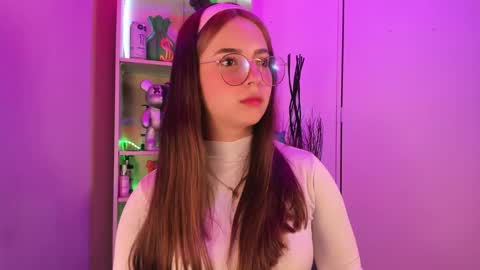 VALEEEN online show from 01-23-25, 03:54