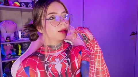 VALEEEN online show from 03-19-26, 04:11