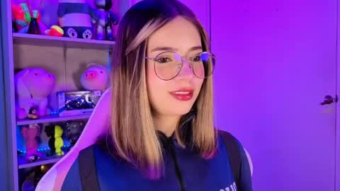 VALEEEN online show from 04-22-26, 03:02