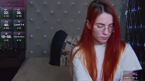 EmilyKents online show from 01-12-25, 05:13