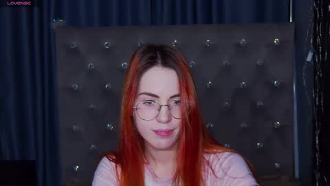 EmilyKents online show from 02-09-25, 07:38