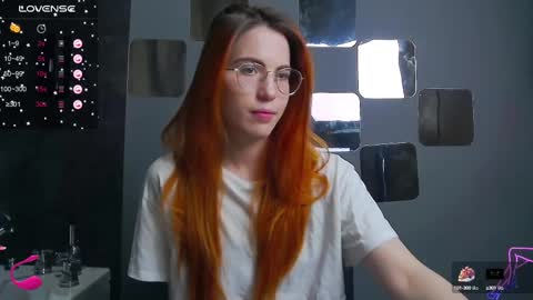 EmilyKents online show from 02-13-25, 04:43