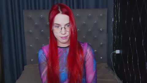 EmilyKents online show from 10-08-25, 02:09