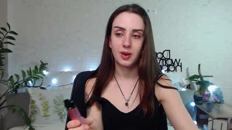 Emyli online show from 02-05-25, 04:16