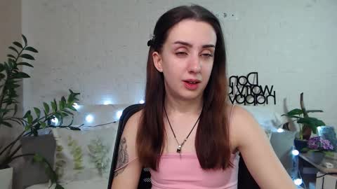 Emyli online show from 02-05-25, 09:07