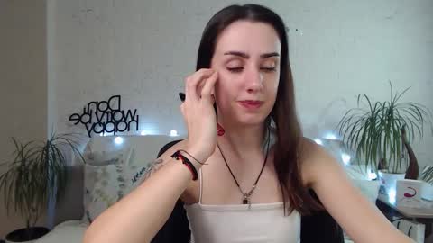 Emyli online show from 02-09-25, 12:06