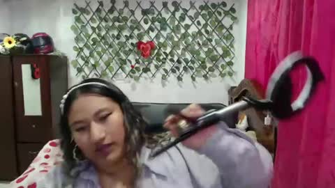 Snapshot of emilylove14 chatting on 12-01-24, 10:21 Emily Cortez online show from 12-01-24, 10:21