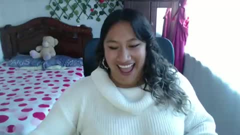 Snapshot of emilylove14 chatting on 01-09-25, 09:58 Emily Cortez online show from 01-09-25, 09:58