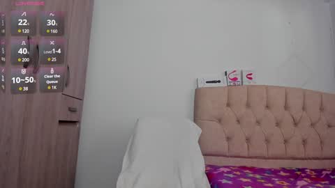 Emily online show from 01-11-25, 08:54