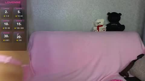 Emily Robbie online show from 02-14-25, 08:48