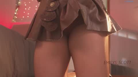 Emy  online show from 12-21-25, 02:02