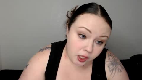 Emily Bankz online show from 12-22-24, 07:21