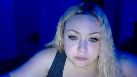 Emily Bankz online show from 10-30-25, 08:49