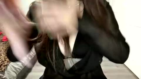 emilysparkss online show from 02-10-26, 01:21