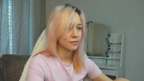 Betty online show from 04-22-26, 01:19