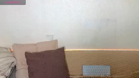 Emily wish-list  online show from 02-05-26, 12:15