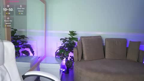 Emily Turner  online show from 02-21-26, 07:04