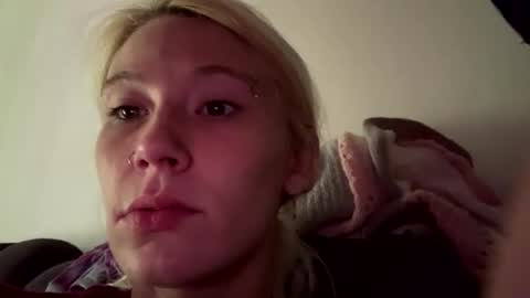 emilywarren296 online show from 10-05-25, 01:31