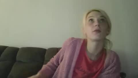 emilywarren296 online show from 10-20-25, 01:55