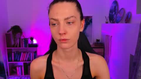 Snapshot of emilywiled chatting on 02-17-25, 08:09 Emily online show from 02-17-25, 08:09