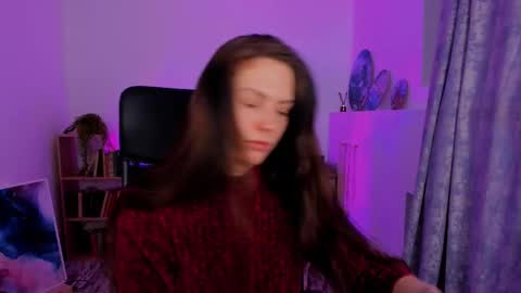 Snapshot of emilywiled chatting on 02-27-25, 08:28 Emily online show from 02-27-25, 08:28