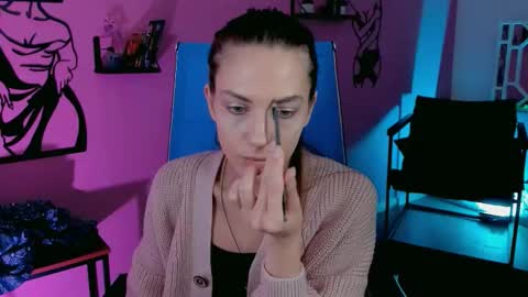Snapshot of emilywiled chatting on 09-27-25, 08:52 Emily online show from 09-27-25, 08:52