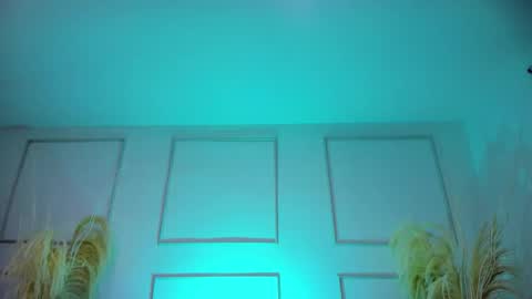 E M I L Y online show from 10-19-25, 01:34