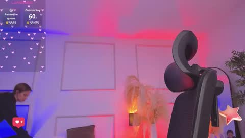 E M I L Y online show from 11-24-25, 01:11