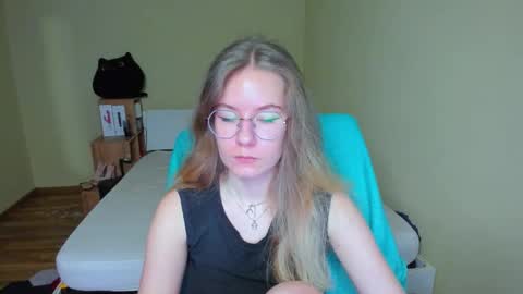 Emily online show from 02-16-25, 09:48