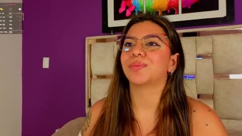 emilyy_cooperr online show from 04-25-26, 12:08