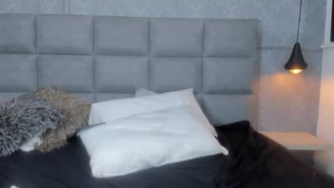 emilyy_r online show from 03-27-26, 07:13