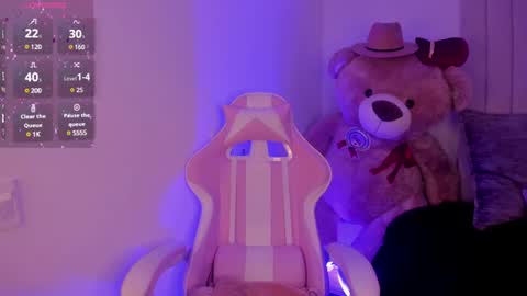 Emily  online show from 02-24-25, 05:20