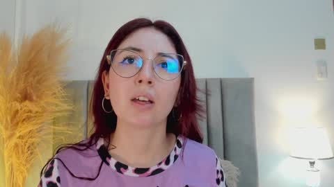 Emilyy Watson online show from 01-17-25, 11:38