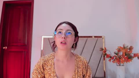 Emilyy Watson online show from 01-30-25, 05:39