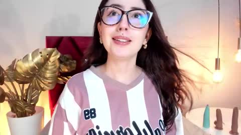 Emilyy Watson online show from 02-18-26, 12:39
