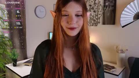 Snapshot of emina_woody chatting on 01-08-26, 07:27 Tracy online show from 01-08-26, 07:27