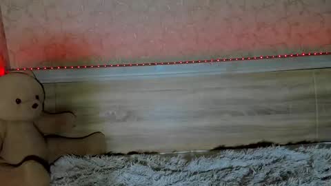 Emma online show from 10-31-25, 09:38