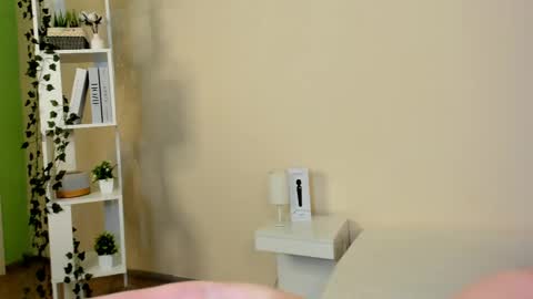 Snapshot of emma__peach chatting on 05-02-26, 01:16 emma__peach online show from 05-02-26, 01:16