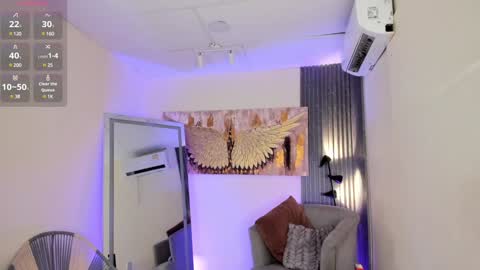 Alice online show from 01-13-25, 03:04