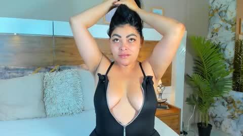 Snapshot of emma_bakker_ chatting on 02-25-25, 12:13 Emma online show from 02-25-25, 12:13