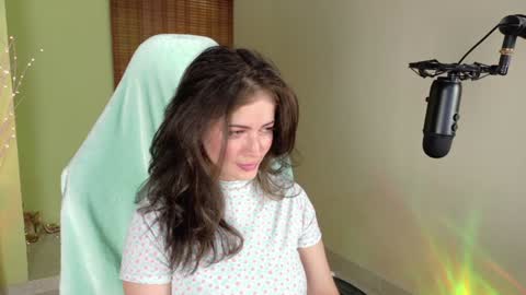 Snapshot of emma_blanco chatting on 01-27-25, 02:57 Emma online show from 01-27-25, 02:57