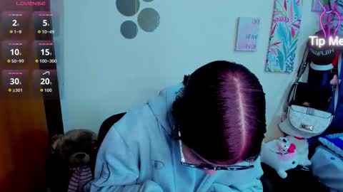 Snapshot of emma_boo_ chatting on 12-14-25, 07:07 emma_boo_ online show from 12-14-25, 07:07