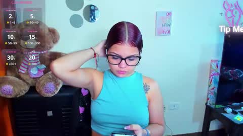 emma_boo_ online show from 02-24-26, 03:43